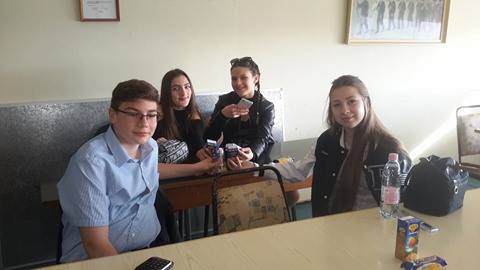 17506332_1642377609112141_1826160544_n